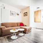 Hill Apartman